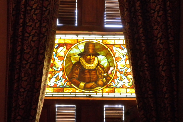 Sir Walter Raleigh Stained Glass panel (Photo Credit: Laura Waldie, 2012)